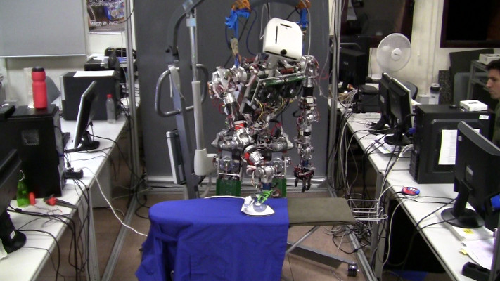 Robotic Ironing with 3D Perception and Force/Torque Feedback in Household Environments